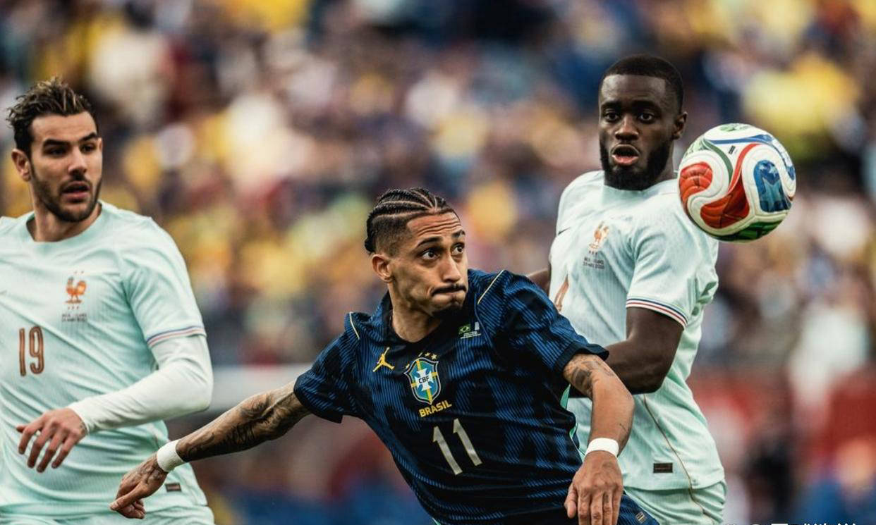 超级前锋拉菲尼亚受伤，巴萨面临巨大打击，欧冠晋级堪忧，马竞战役难度陡增